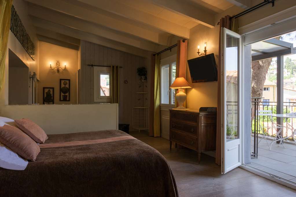Hotel La Casa Pairal Collioure Room photo